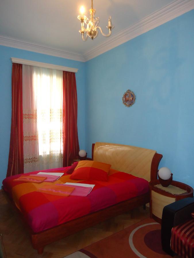 Albatros Bed & Breakfast Tbilisi Exterior foto